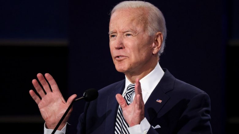 Biden thotë se do të rrisë numrin për pranimet e refugjatëve
