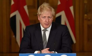 Johnson: Punëtorët britanik do të kthehen në zyra brenda pak muajve