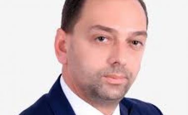 Fadil Nura zëvendëson Kadri Veselin në parlament