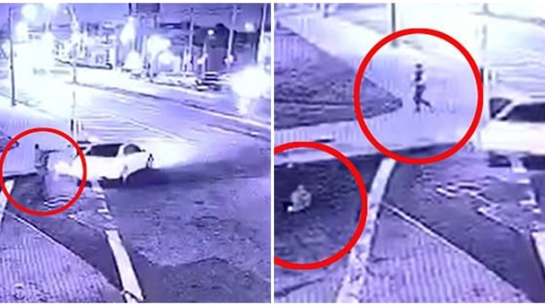 Në kërcënimin e armës deshi t’ia vjedh Mercedesin, polici amerikan jashtë detyre qëllon sulmuesin – kamerat e sigurisë filmojnë gjithçka