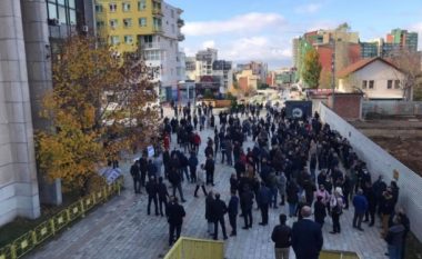 ​Punëtorët e Telekomit protestojnë sot para Qeverisë