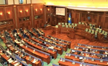 Kuvendi nuk miraton rezolutën për të pagjeturit në mungesë të kuorumit