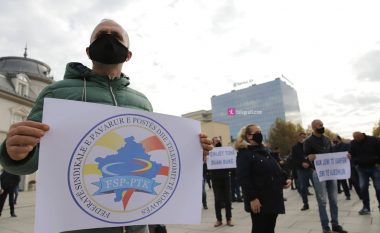 ​Punëtorët e Telekomit pezullojnë grevën