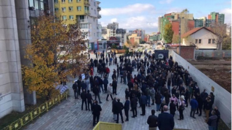 ​Punëtorët e Telekomit të hënën në protestë