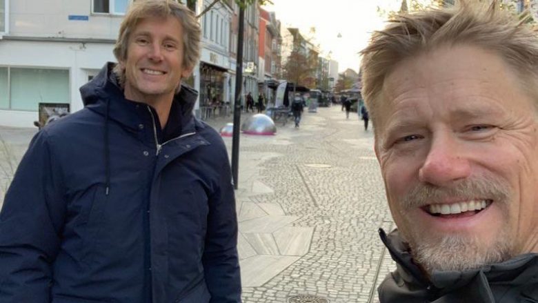 Portierët legjendarë të Unitedit, Schmeichel dhe Van der Sar takohen në Danimarkë
