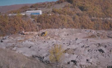 Vazhdojnë gërmimet në Kizhevak të Serbisë, për zhvarrosjen e mbetjeve mortore