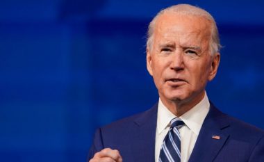 Biden zotohet të mbajë qëndrim të ashpër ndaj Rusisë