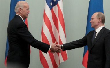 Putin uron Bidenin për fitoren në zgjedhjet presidenciale