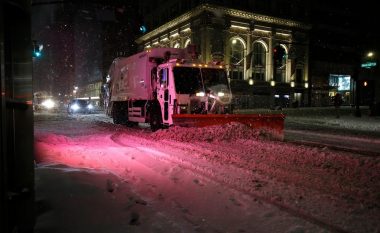 Stuhia e borës shkakton një situatë kaotike në SHBA, dhjetëra aksidente trafiku – raportohet edhe për të vdekur