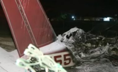 Rrëzohet një aeroplan i vogël në Florida, lëndohet një person – fluturakja ra në afërsi të shtëpive