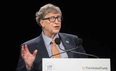 Bill Gates për pandeminë: Deri në pranverë ‘do të kthehemi në normalitet’