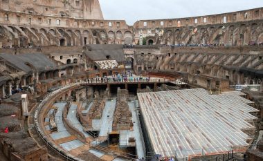Italia kërkon inxhinier për të ndërtuar dyshemenë e re të Koloseumit