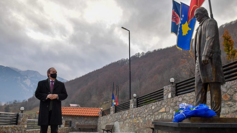 Hoti: Jemi të bekuar që kemi pasur një prijës si Ibrahim Rugova