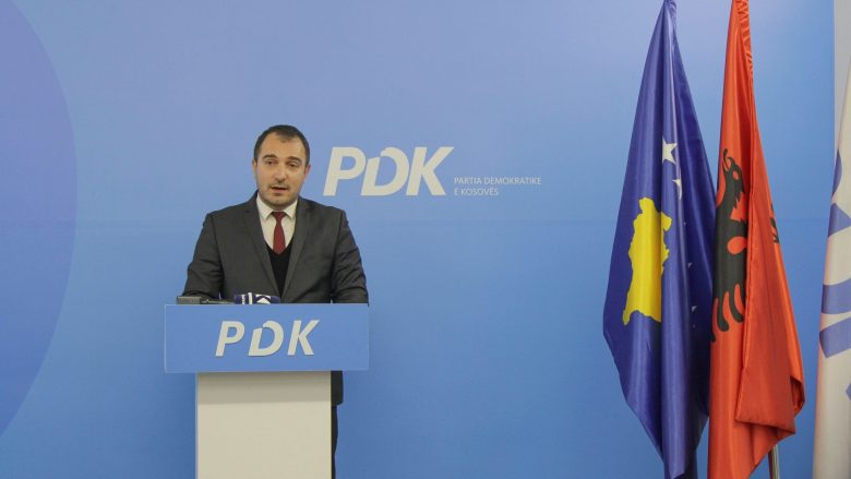 PDK: Qeveria dështoi me arsimin gjatë pandemisë, skandaloz vendimi për 1 muaj pushim dimëror për nxënësit