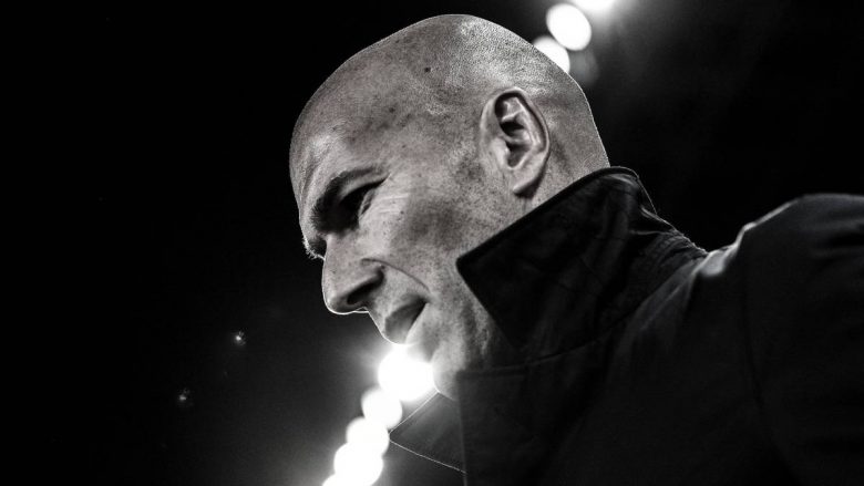Presioni është te Zidane – Real Madridi mendon shkarkimin e francezit, me dy super trajnerë në listë