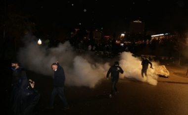 Shtatë të lënduar gjatë protestës në Tiranë