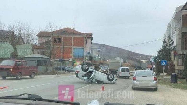Aksident në fshatin Slivovë, lëndohet një person