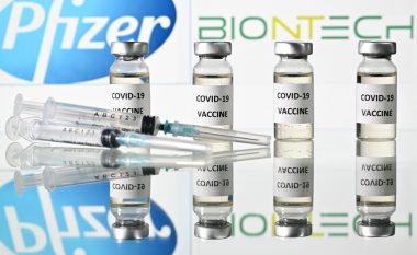 Pfizer: Nuk dihet nëse personat e vaksinuar mund ta transmetojnë coronavirusin tek të tjerët