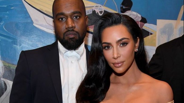 Kim Kardashian dhe Kanye West jetojnë të ndarë?