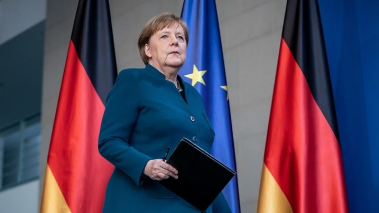 Merkel është në kontakt me Borissovin, paralajmëron zgjidhje për Maqedoninë e Veriut