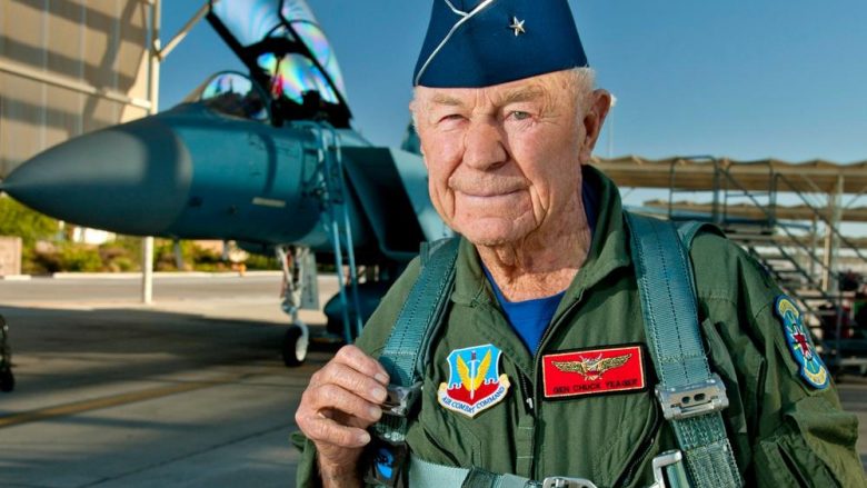 Ndërron jetë Chuck Yeager, piloti i parë amerikan që “theu” shpejtësinë e zërit