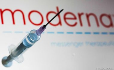 “Vaksina e kompanisë Moderna siguron imunitet për të paktën tre muaj”