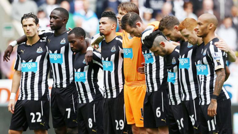 Newcastle ‘pushtohet’ nga COVID-19, ndeshja e parashikuar të luhej me tifozë tani është në rrezik
