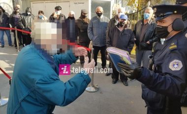Numër i madh i qytetarëve të interesuar për vaksinën kundër gripit sezonal, ndërhyn Policia në Prishtinë