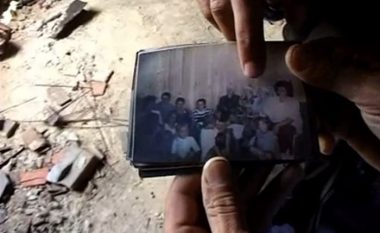 Edhe filmimet e masakrës së Poklekut u zhdukën, autori i tyre thotë se ia dorëzoi ato Rexhep Selimit e Nuri Behxhetit në Berishë