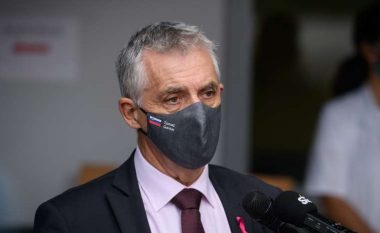 Qeveria sllovene në krizë, në mes të pandemisë – jep dorëheqje ministri i Shëndetësisë