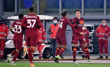 Roma fiton me gola spektakolar dhe siguron vendin e parë në Grupin A