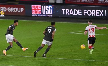 United fiton me vështirësi te Sheffield dhe ngritët në tabelë