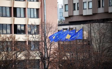 Kërkesë e madhe e mërgimtarëve për t’u pajisur me letërnjoftim të Kosovës, MPJD sqaron pse po ka ngarkesa