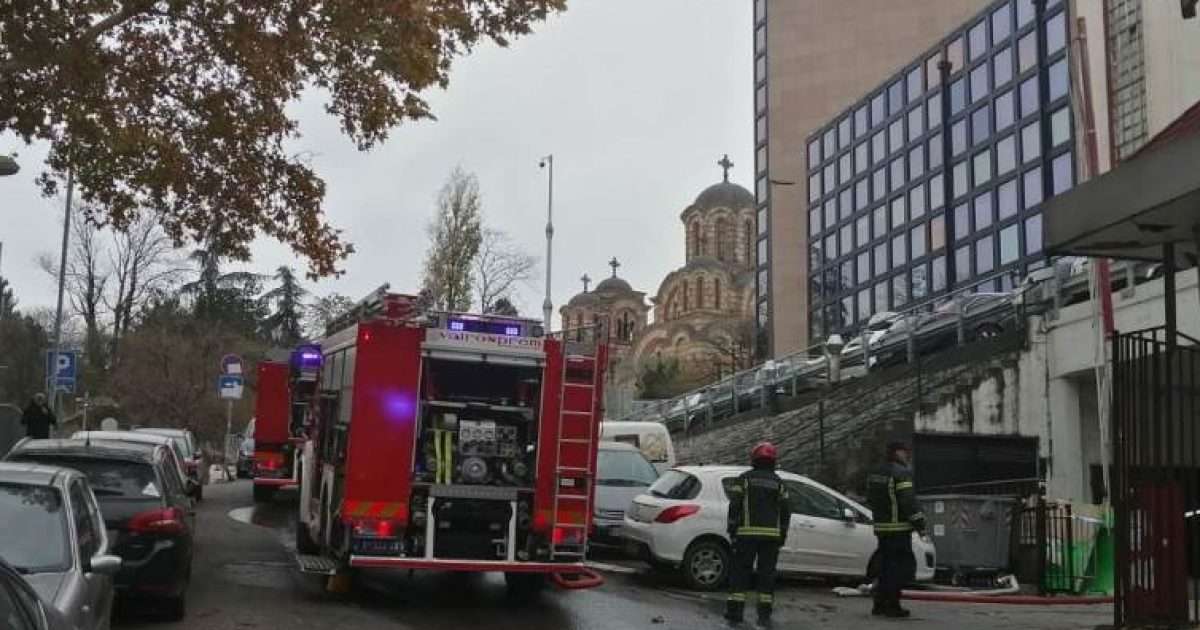 Shpërthim afër ndërtesës së RTS në Beograd – raportohet për një të vdekur -  Telegrafi