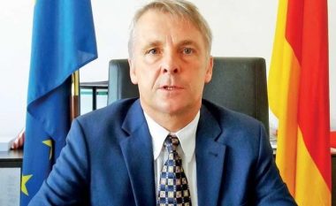 Ambasadori gjerman në Kosovë: Ish-gjykatësit Simmons po i jepet hapësirë për të vazhduar fushatën e dezinformimit