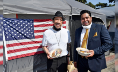 Aktori Danny Trejo dhuron ushqim për 800 familje në Los Angeles