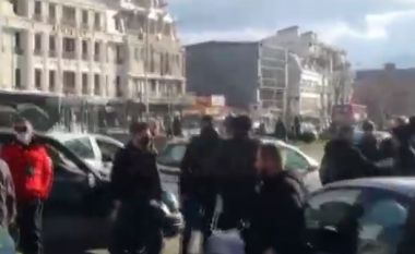 Pamje nga aksioni i policisë kundër shitësve të mjeteve piroteknike në Shkup