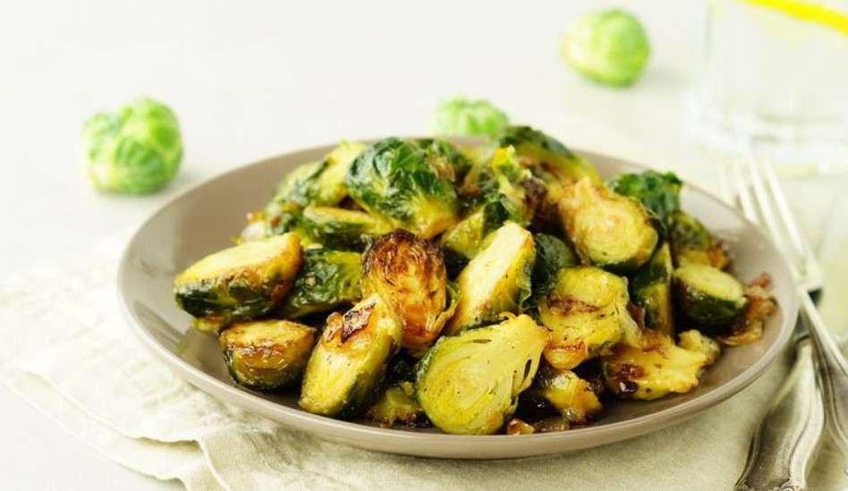 Brokoli i pjekur me mjaltë dhe mustardë – i shëndetshëm dhe i shijshëm