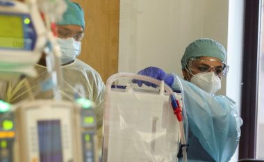 Afër 100 mijë pacientë të hospitalizuar në SHBA për shkak të coronavirusit