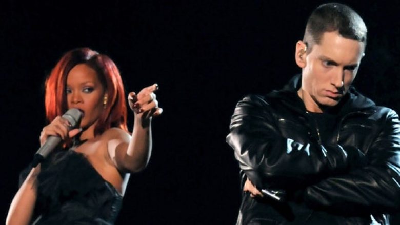 Eminem i kërkon falje Rihannës në albumin e ri