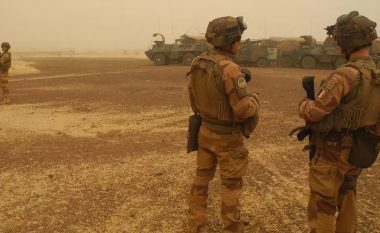 Vriten tre ushtarë francez në Mali