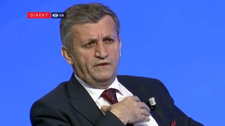 Beqiri: Disa vijnë në LDK veç për poste, po ua prishe “tymin e duhanit” një minut nuk qëndrojnë