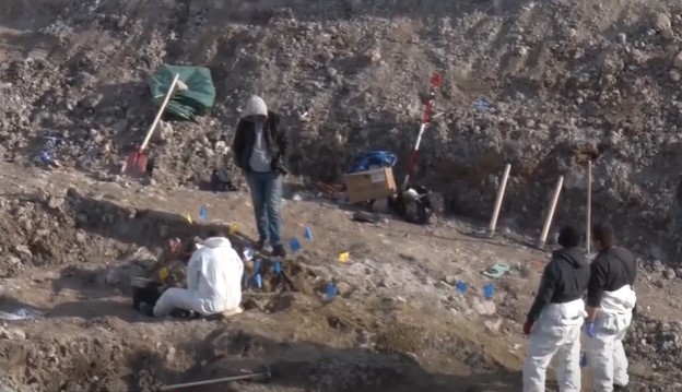 Gërmimet në Kizhevak, deri tani janë nxjerr mbetjet mortore të tre personave