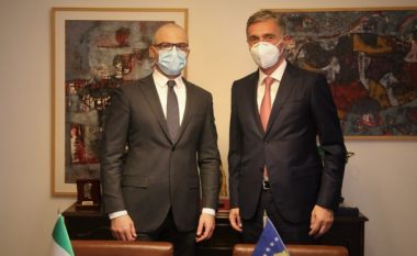 Kryeprokurori Lumezi priti në takim ambasadorin e Italisë në Kosovë