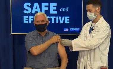 Mike Pence vaksinohet publikisht për coronavirus: Unë nuk ndjeva asgjë