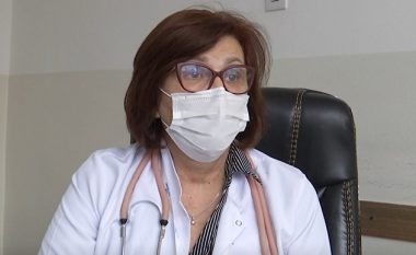 Skepticizëm në Kosovë për vaksinën anti-COVID, mjekët këshillojnë qytetarët të largohen nga teoritë e konspiracionit