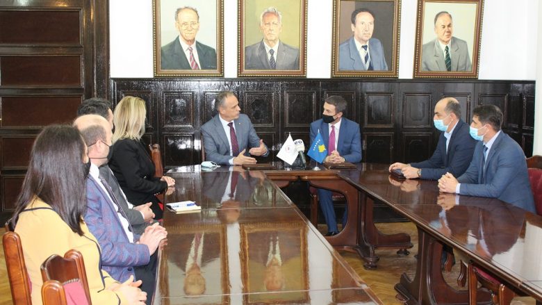 Ministria e Punës dhe Universiteti i Prishtinës me marrëveshje për angazhimin e studentëve në praktikë profesionale