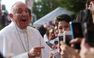 Papa planifikon një udhëtim historik në Irak, gjatë muajit mars
