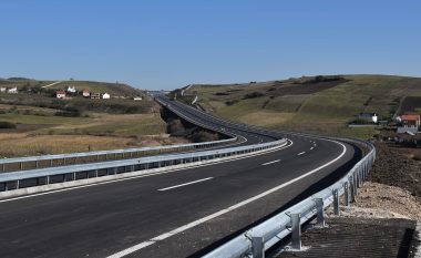 Ministria e Infrastrukturës jep detajet për gjendjen e rrugëve kombëtare dhe rajonale