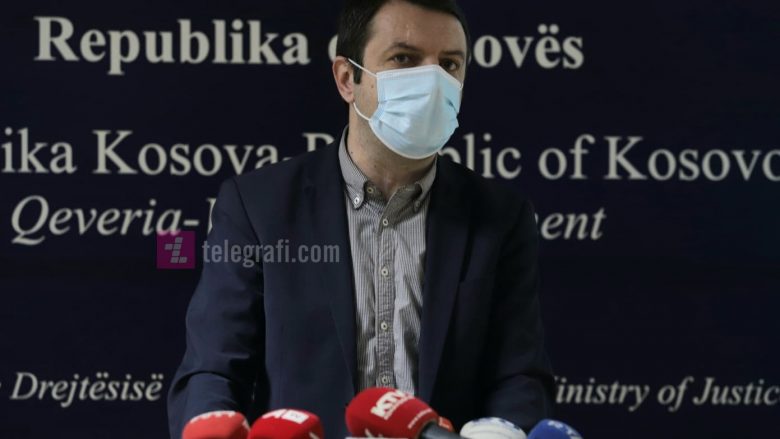 Ministri Selimi: Vettingu duhet të jetë gjithëpërfshirës dhe jo politik